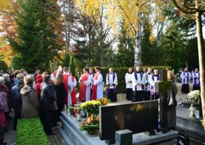 Procesja na cmentarzu komunalnym 2015